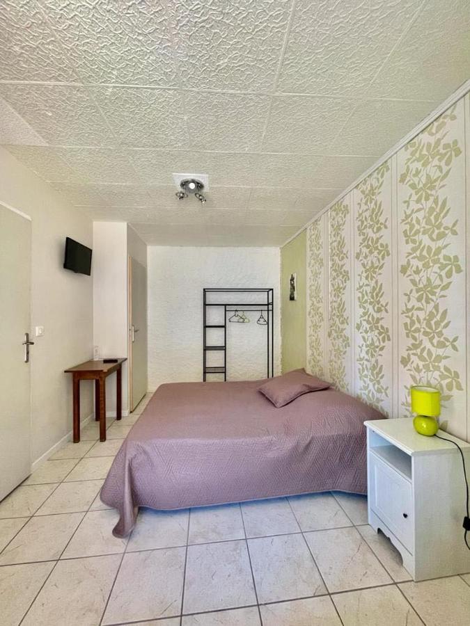 Les Voyageurs Hotell Charols Exteriör bild