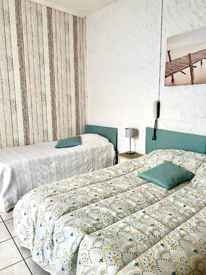Les Voyageurs Hotell Charols Exteriör bild