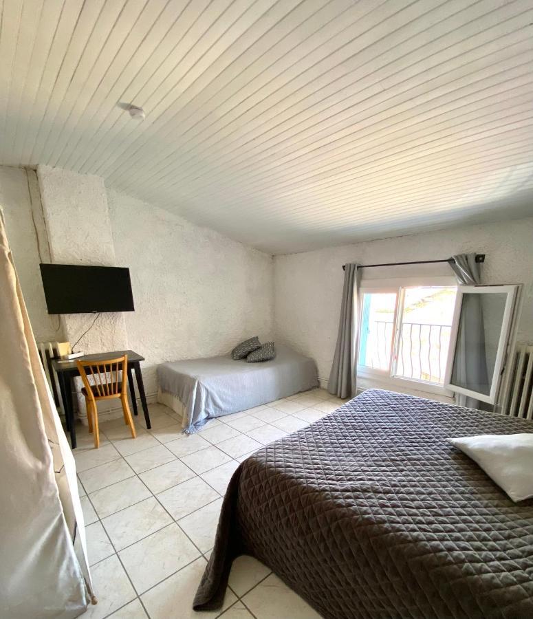 Les Voyageurs Hotell Charols Exteriör bild
