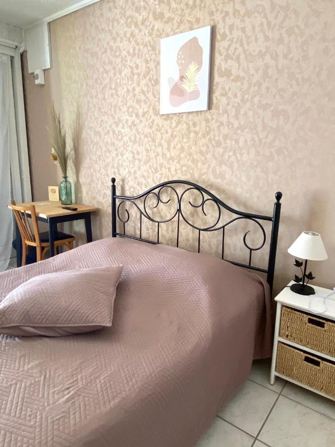 Les Voyageurs Hotell Charols Exteriör bild