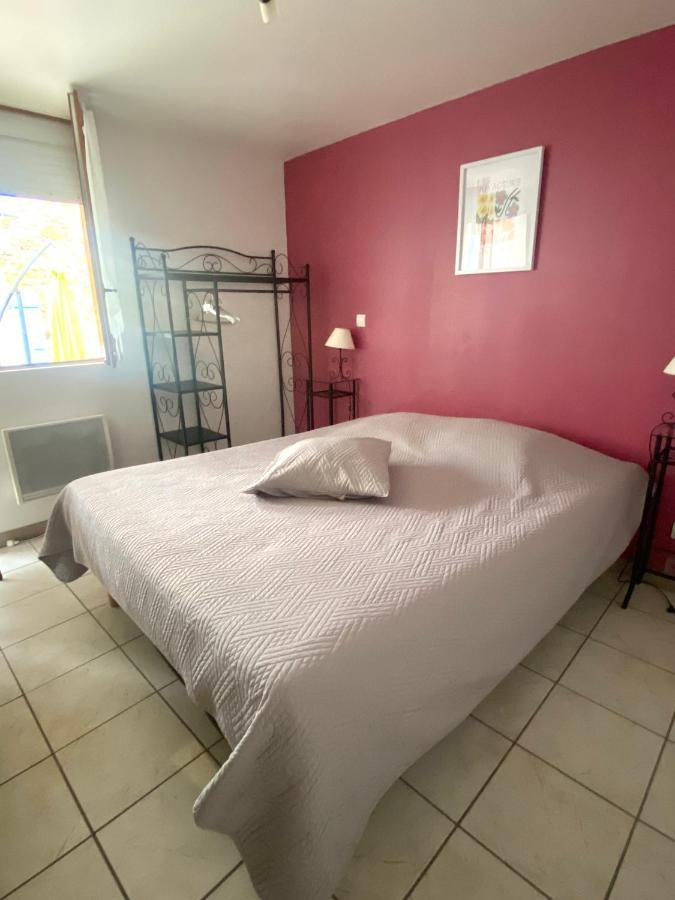 Les Voyageurs Hotell Charols Exteriör bild